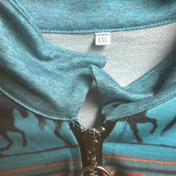 Blue Aztec Horse Print Half-Zip Up Jacket Womens 1XL Fits like Medium - Picture 8 of 9